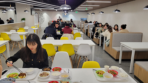 1656151255208428.jpg 用餐1.jpg